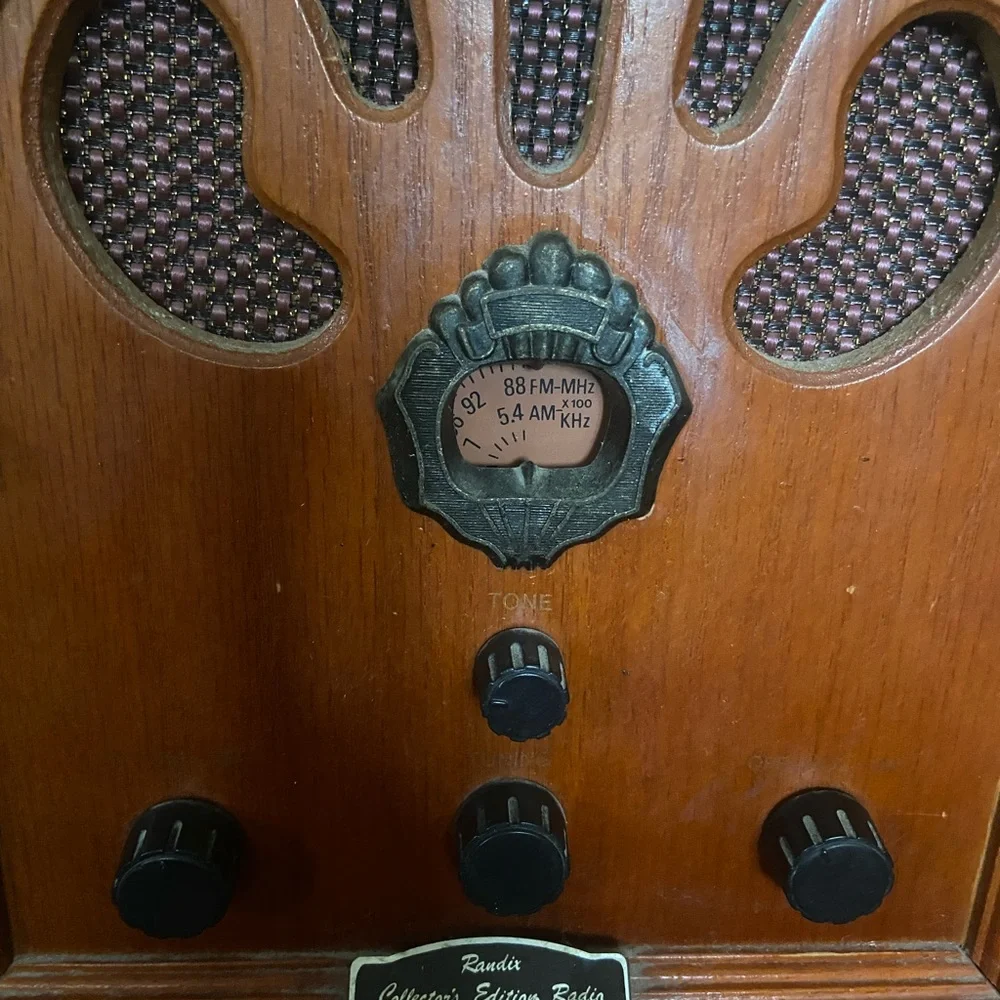 Vintage Randix Collector’s Edition Radio- It works! - Picture 3 of 9
